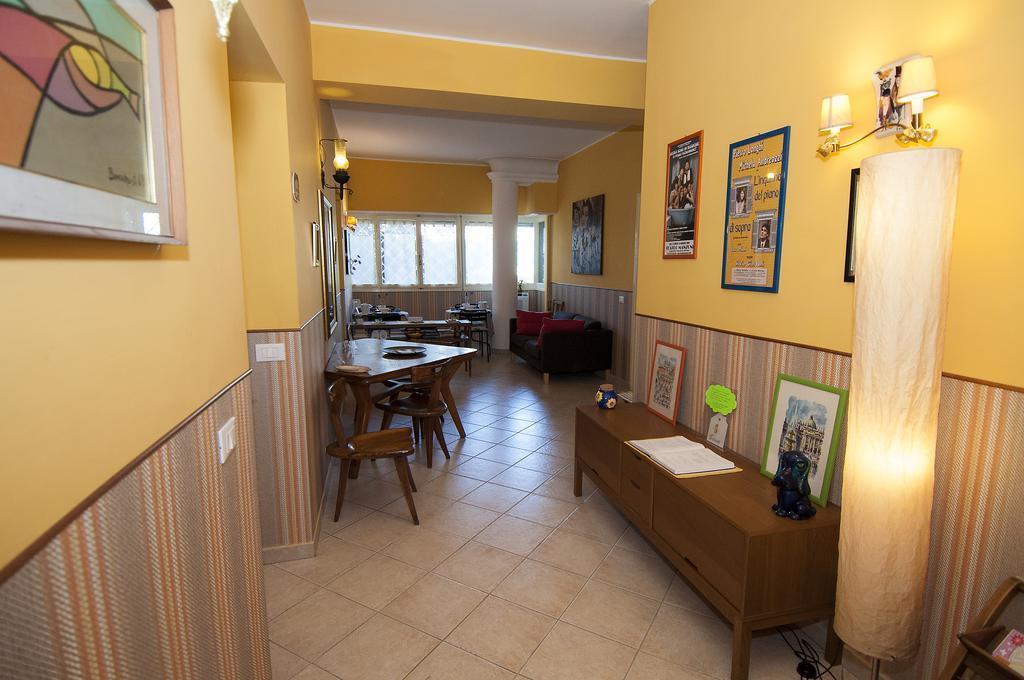 Passeggiate Romane B&B Εξωτερικό φωτογραφία