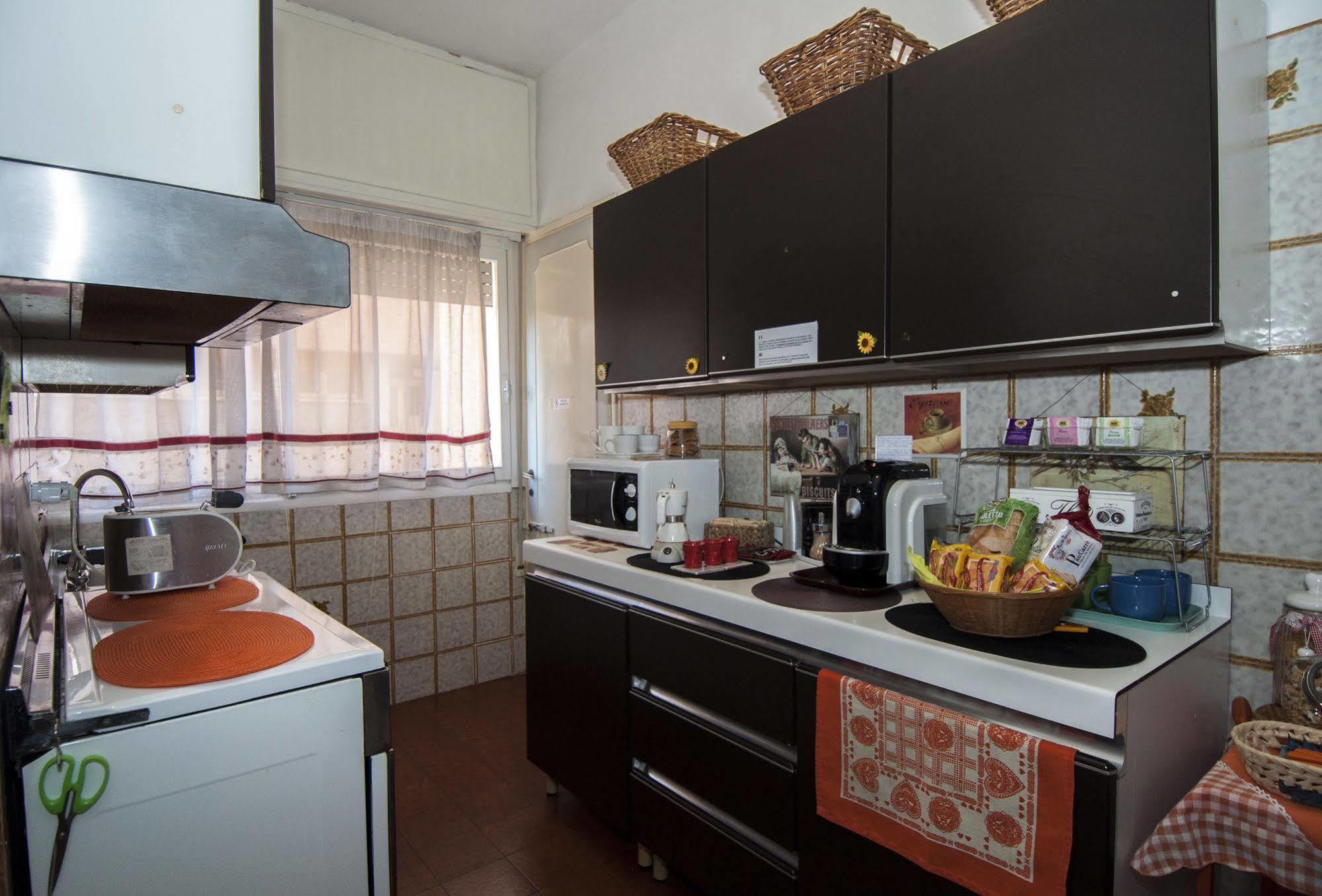 Passeggiate Romane B&B Εξωτερικό φωτογραφία