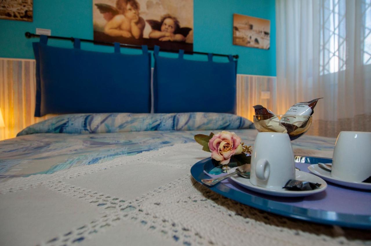 Passeggiate Romane B&B Εξωτερικό φωτογραφία